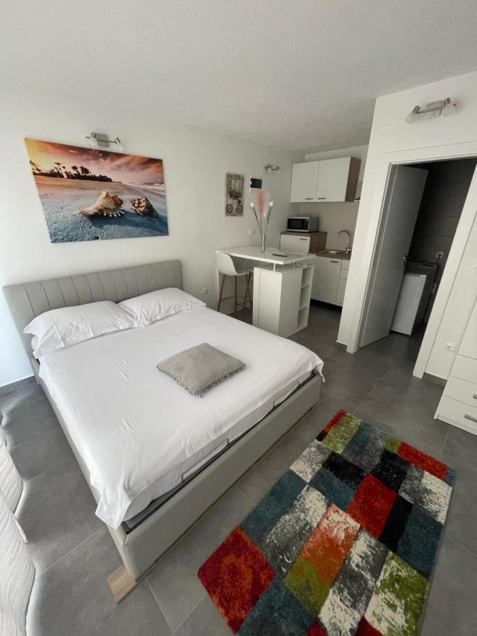 טרוגיר Villa Milena Sweet Apartment-With A Pool מראה חיצוני תמונה