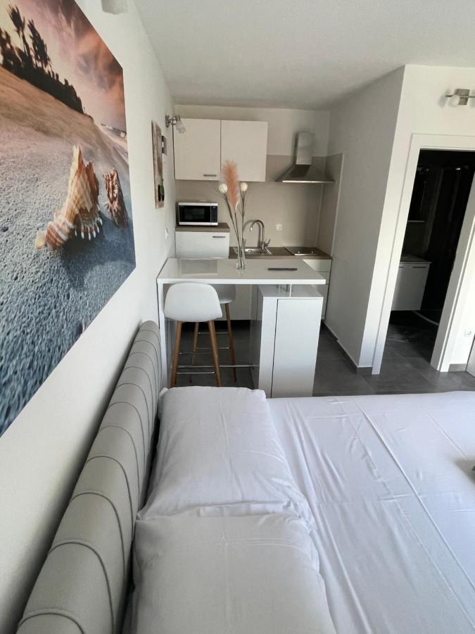 טרוגיר Villa Milena Sweet Apartment-With A Pool מראה חיצוני תמונה