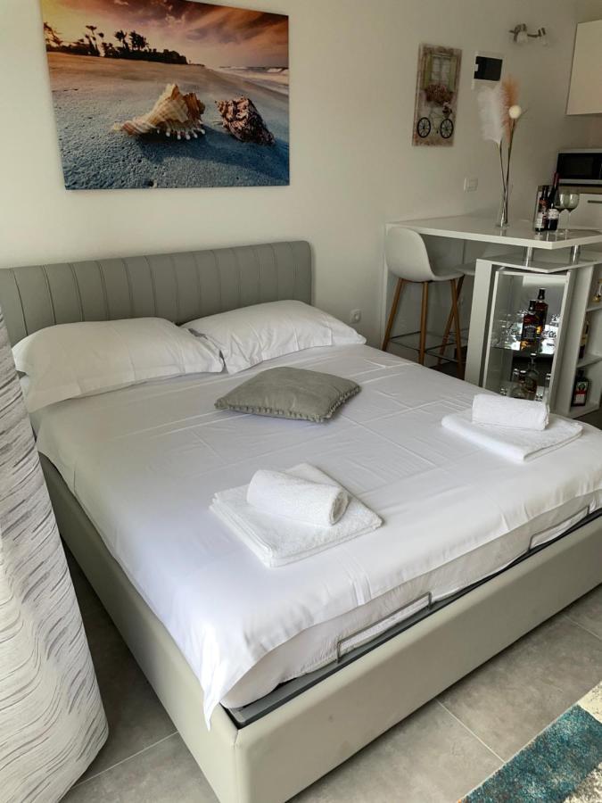 טרוגיר Villa Milena Sweet Apartment-With A Pool מראה חיצוני תמונה