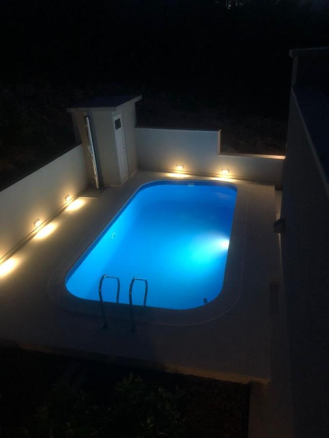 טרוגיר Villa Milena Sweet Apartment-With A Pool מראה חיצוני תמונה